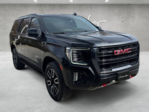 Used 2022 GMC Yukon AT4 image 2
