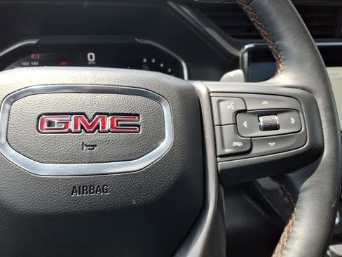 Used 2024 GMC Sierra 1500 AT4 w/ Technology Package AWD/4WD image 29