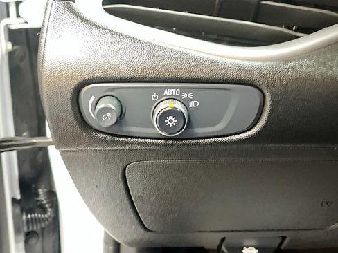 Used 2024 Chevrolet Malibu LT FWD image 10