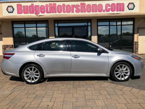 Used 2013 Toyota Avalon XLE Touring FWD image 1