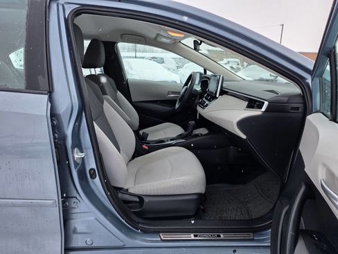 Used 2020 Toyota Corolla LE w/ Body Protection Package image 8