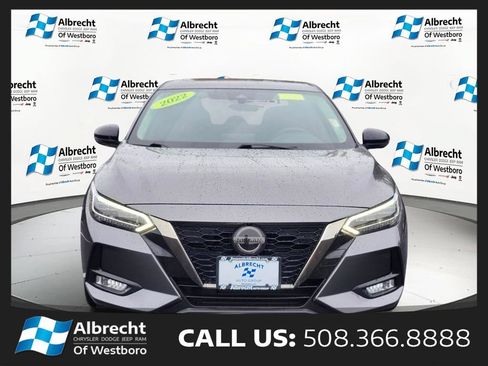 Used 2022 Nissan Sentra SR w/ SR Premium Package FWD image 8