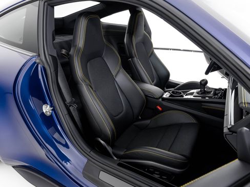 Used 2022 Porsche 911 GT3 image 35