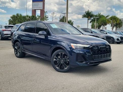 Used 2025 Audi Q7 3.0T Premium Plus w/ Premium Plus Package AWD/4WD image 30