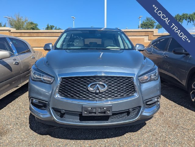 Used 2017 INFINITI QX60 FWD w/ Premium Plus Package image 2