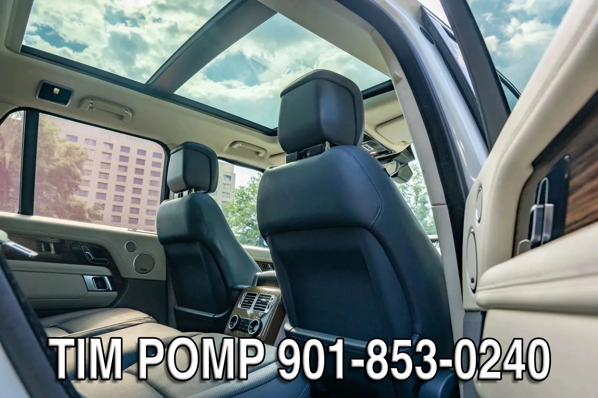 Used 2018 Land Rover Range Rover HSE AWD/4WD image 15
