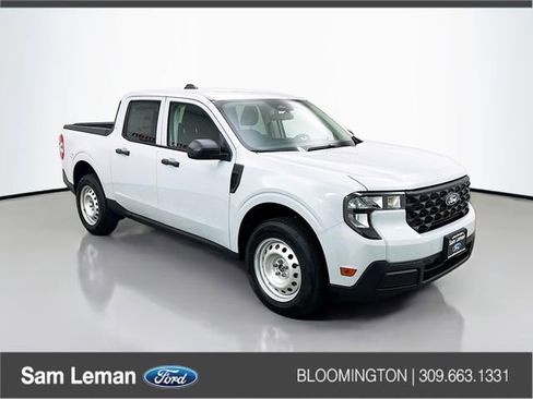 New 2025 Ford Maverick XL image 1