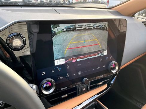 Used 2026 Lexus NX 350h NX 350h Premium image 23