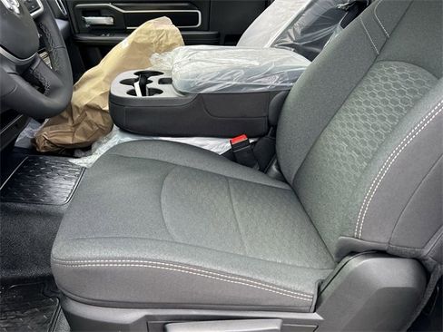 New 2025 RAM 5500 Tradesman image 18