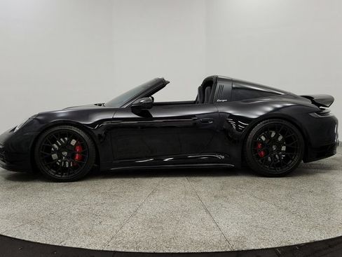 Used 2022 Porsche 911 Targa 4S AWD/4WD image 2