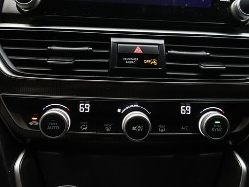 Used 2019 Honda Accord Sport image 23