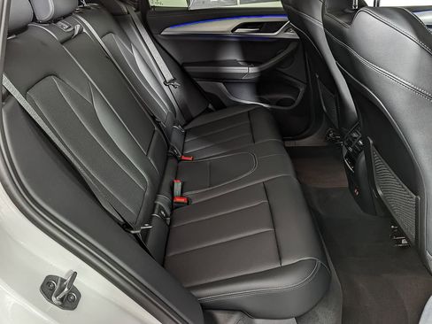 Certified 2024 BMW X3 M40i image 40