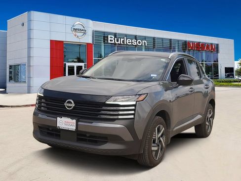 Certified 2026 Nissan Kicks SV FWD image 1