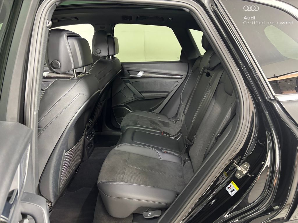 Certified 2025 Audi SQ5 Premium Plus w/ Premium Plus Package AWD/4WD image 29