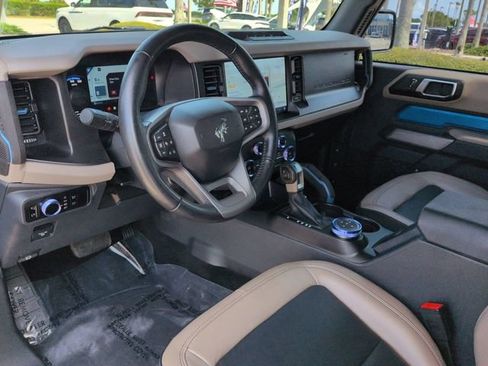 Used 2023 Ford Bronco Wildtrak AWD/4WD image 16