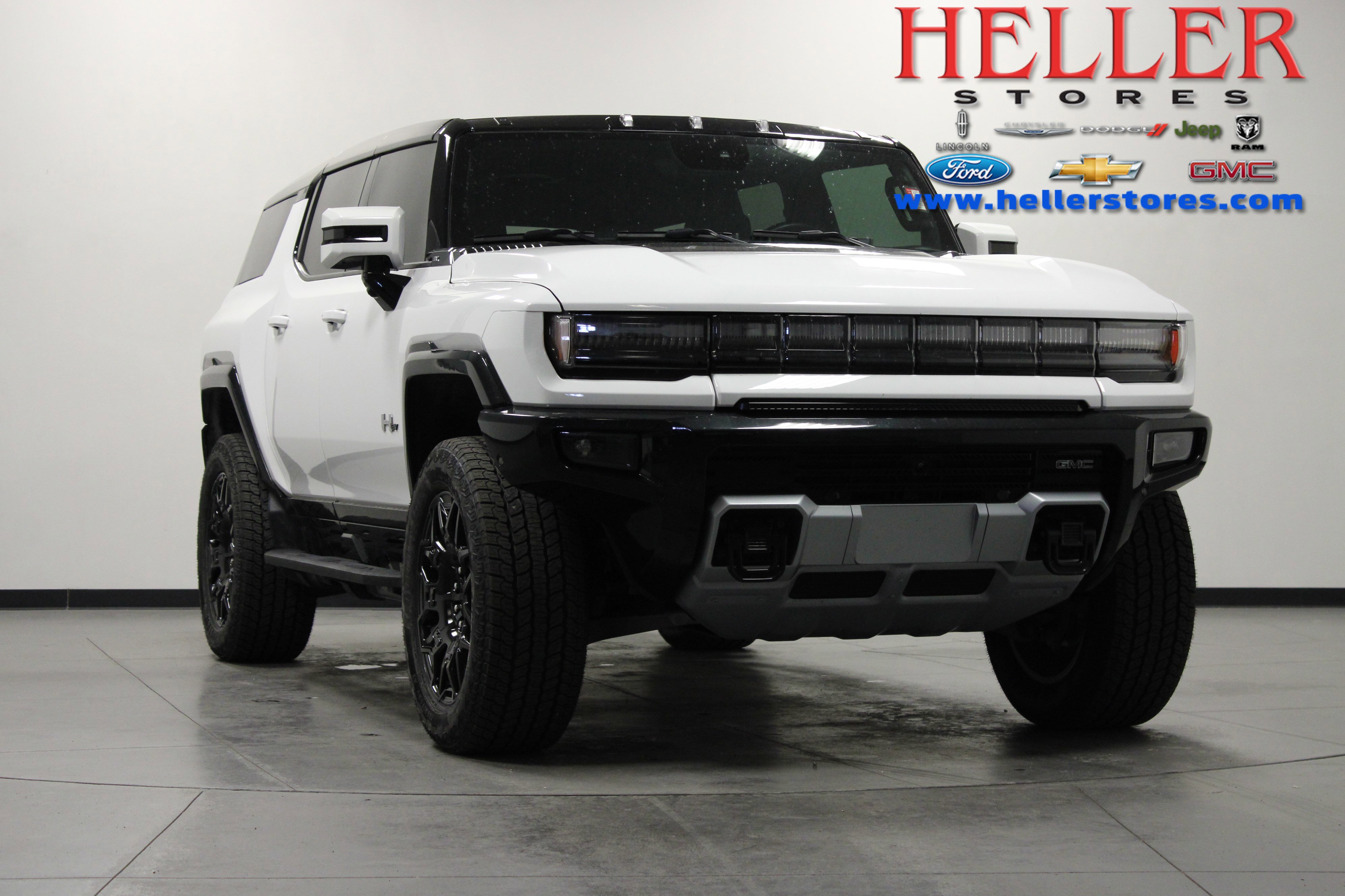 Used 2025 GMC Hummer EV 3X AWD/4WD image 1
