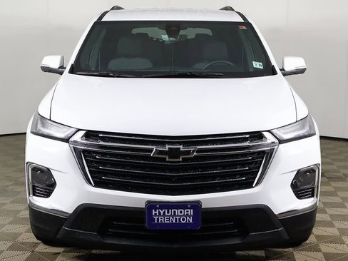 Used 2024 Chevrolet Traverse LT FWD image 11