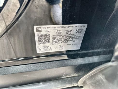 Certified 2025 Chevrolet Equinox LT FWD image 33