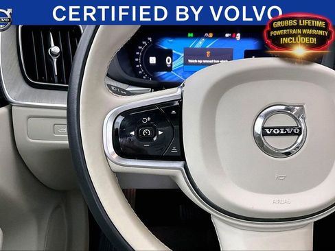 Certified 2023 Volvo XC60 B5 Ultimate w/ Climate Package AWD/4WD image 27