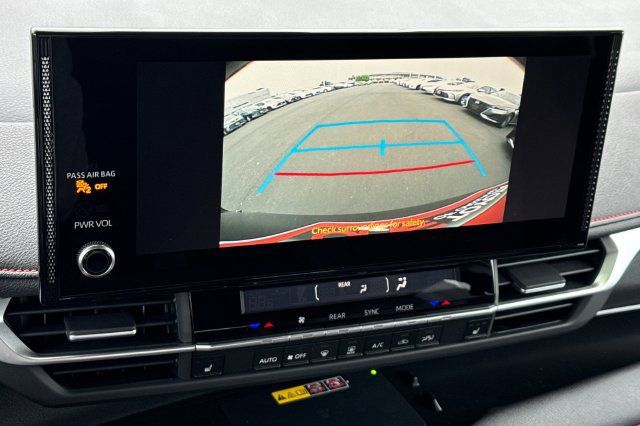 Certified 2026 Toyota Sienna XSE AWD/4WD image 25