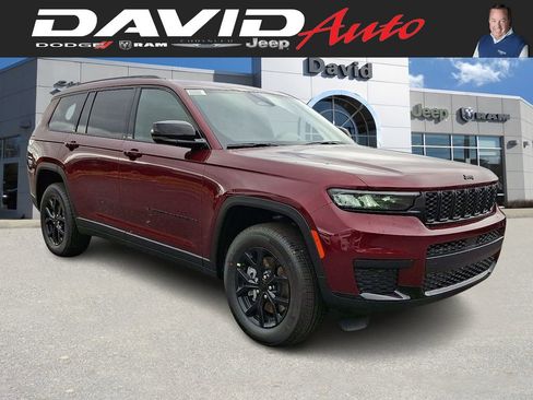 New 2025 Jeep Grand Cherokee L Altitude AWD/4WD image 1