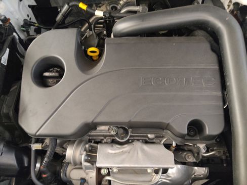 Used 2024 Chevrolet Equinox LT image 30