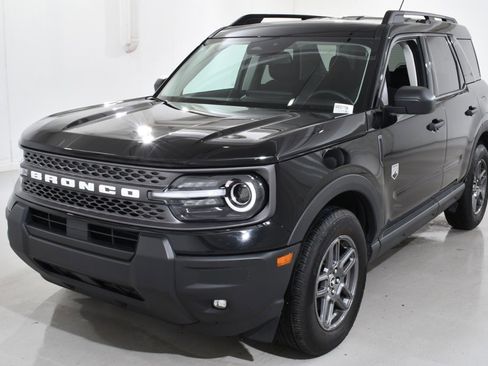 Used 2025 Ford Bronco Sport Big Bend w/ Convenience Package image 2