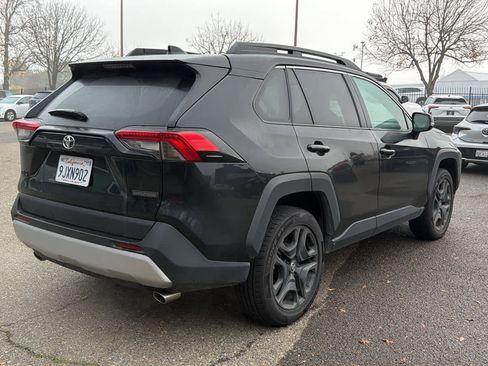 Used 2024 Toyota RAV4 Adventure image 5