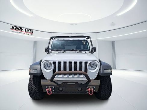 Used 2018 Jeep Wrangler Unlimited Sport S AWD/4WD image 8