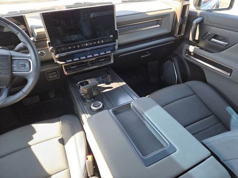 Used 2025 GMC Hummer EV 3X w/ Extreme Off-Road Package image 35