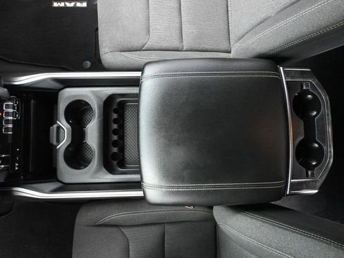 Used 2019 RAM 1500 Big Horn image 33