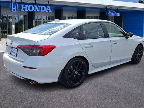 Used 2024 Honda Civic Sport image 8