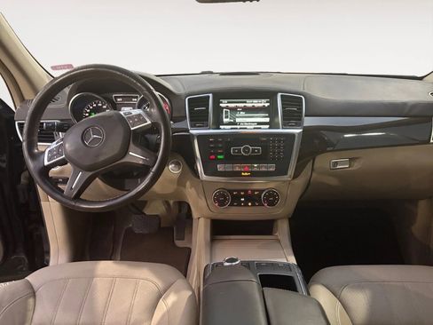 Used 2015 Mercedes-Benz GL 450 4MATIC image 8