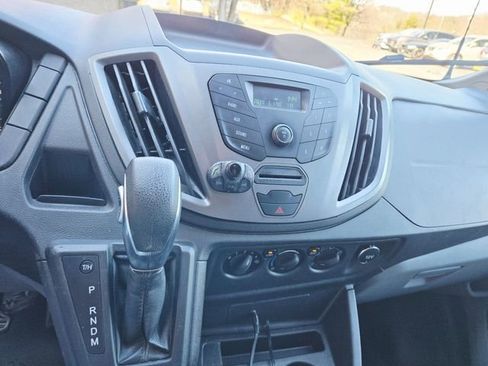 Used 2017 Ford Transit 150 XL image 22