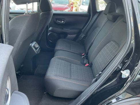 Used 2025 Honda HR-V Sport image 15