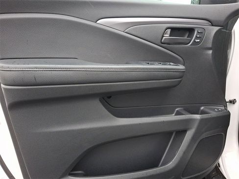 Used 2023 Honda Passport EX-L image 13