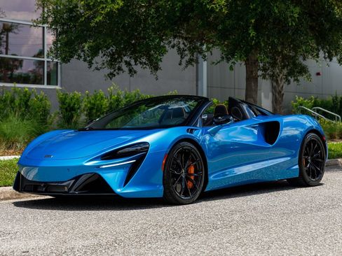 New 2026 McLaren Artura Spider RWD image 48