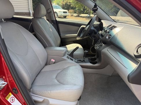 Used 2008 Toyota RAV4 Limited AWD/4WD image 21