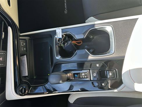 Used 2024 Lexus NX 350h AWD w/ Premium Package image 18