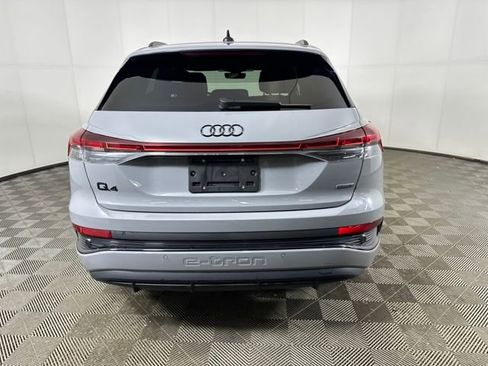 Used 2024 Audi Q4 e-tron Premium Plus w/ Premium Plus image 4