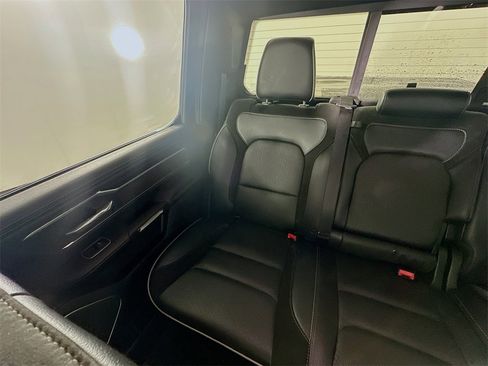 Used 2022 RAM 1500 Laramie w/ Sport Appearance Package image 12