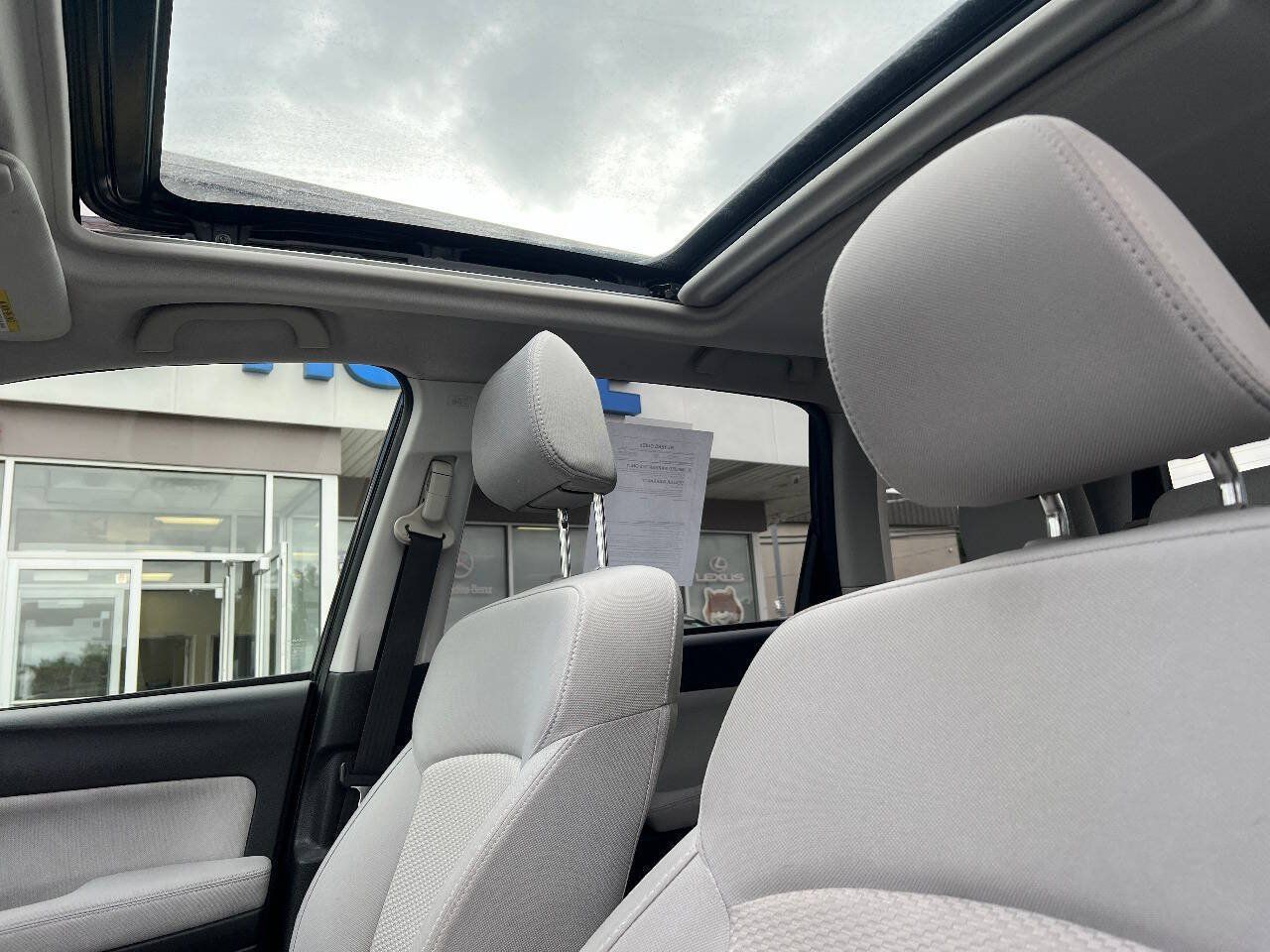 Used 2014 Subaru Forester 2.5i Premium w/ All-Weather Package AWD/4WD image 17