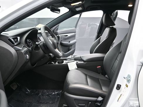 New 2025 INFINITI QX55 Luxe w/ Cargo Package image 18