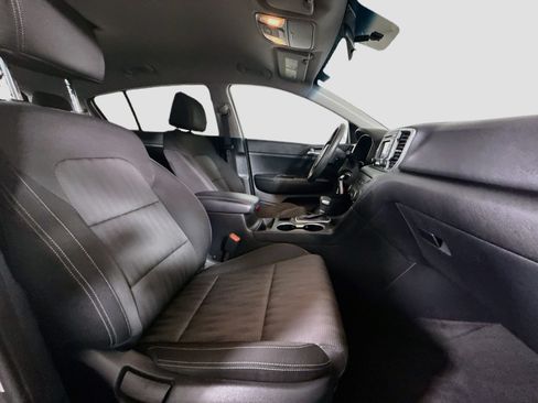 Used 2019 Kia Sportage LX AWD/4WD image 28