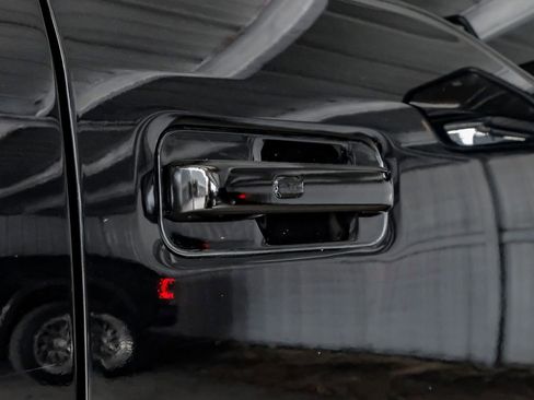 Used 2018 Ford F250 King Ranch w/ King Ranch Ultimate Package image 31