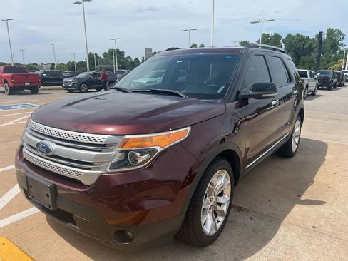 Used 2012 Ford Explorer XLT FWD image 1