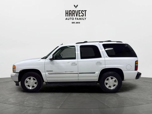 Used 2005 GMC Yukon SLT w/ SLT Preferred Equipment Group image 2