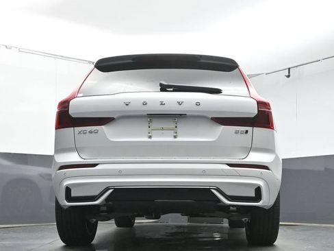 New 2026 Volvo XC60 B5 Plus w/ Protection Package Premier AWD/4WD image 38