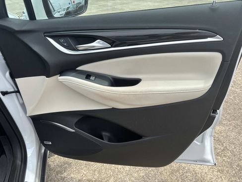 Used 2022 Buick Enclave Premium w/ Surround and Sites Package image 13