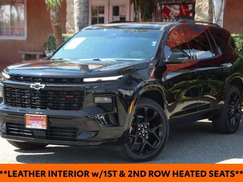 Used 2026 Chevrolet Traverse RS w/ LPO, Floor Liner Package FWD image 4